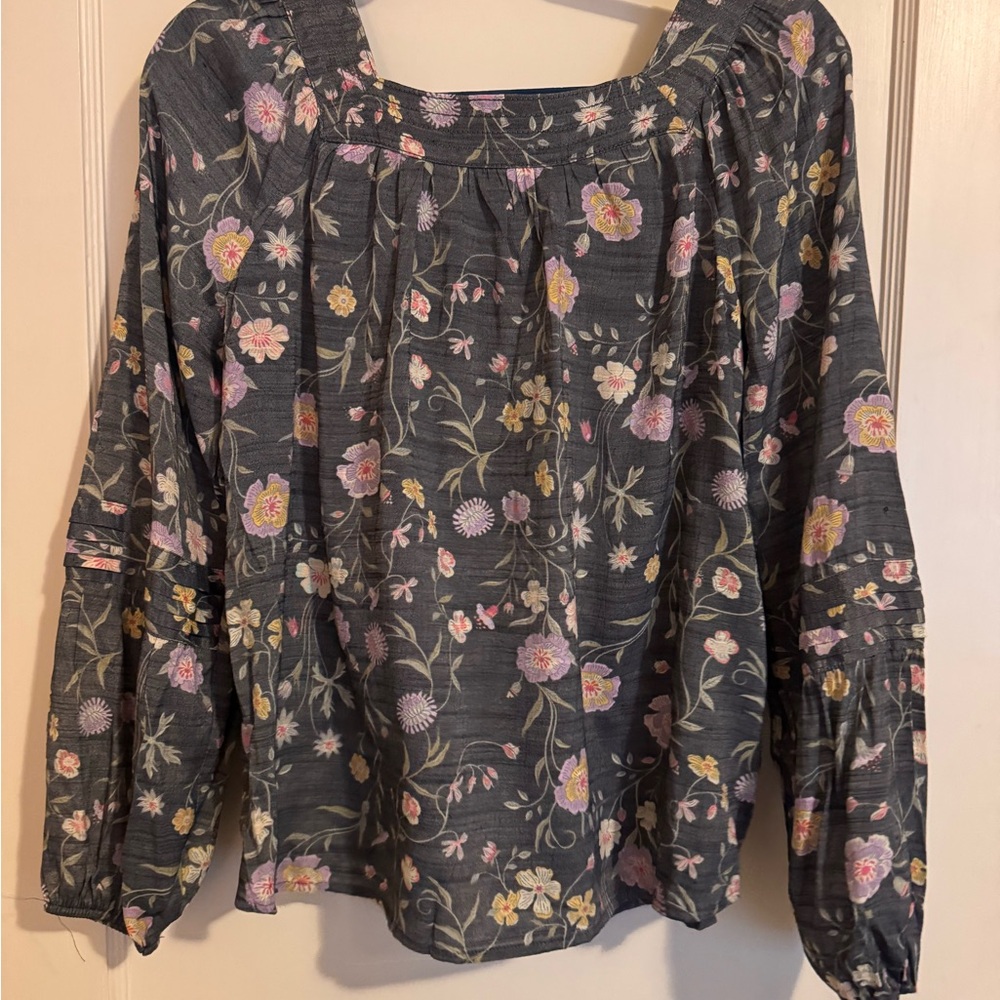 LC Lauren Conrad Floral Blouse in Gray and Pink